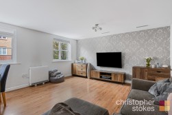 Plomer Avenue, Hoddesdon, Hertfordshire, EN11 9FR