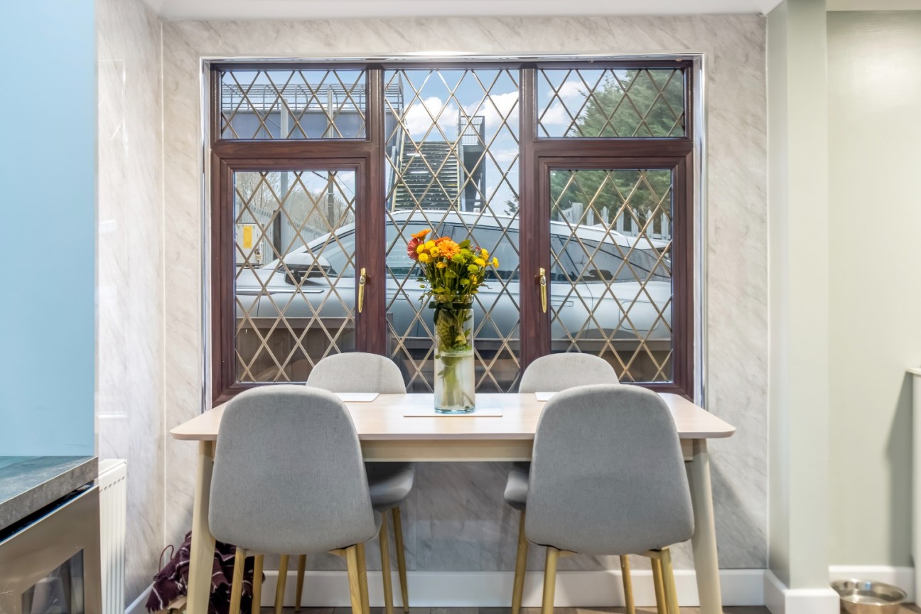 Cadmore Lane, Waltham Cross, EN8 9SA