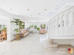 Bulls Cross Ride,Cheshunt, Hertfordshire, EN7 5HS