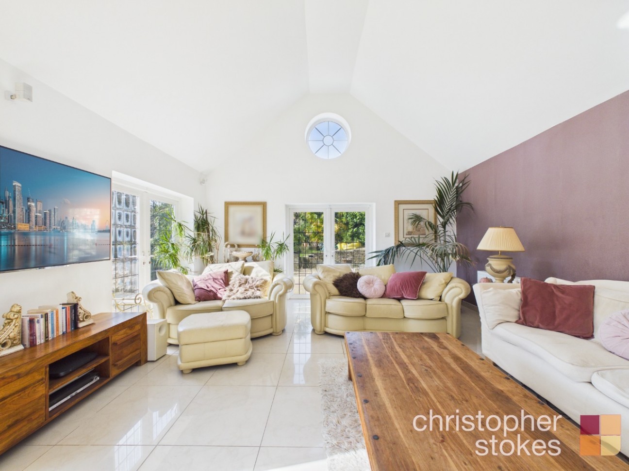 Bulls Cross Ride,Cheshunt, Hertfordshire, EN7 5HS