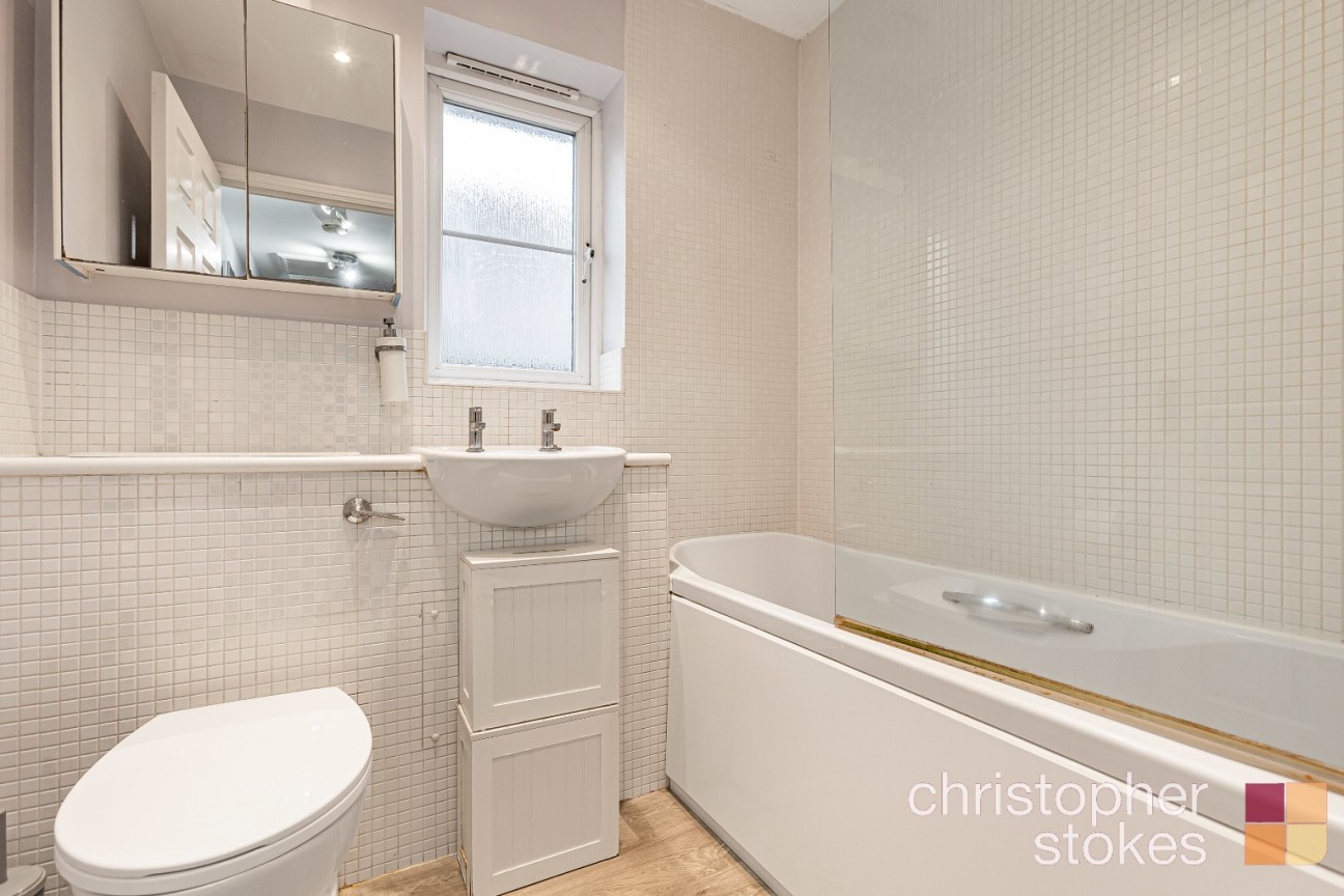 Ellis Close, Hoddesdon, Hertfordshire, EN11 9FE