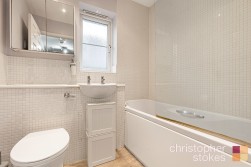 Ellis Close, Hoddesdon, Hertfordshire, EN11 9FE