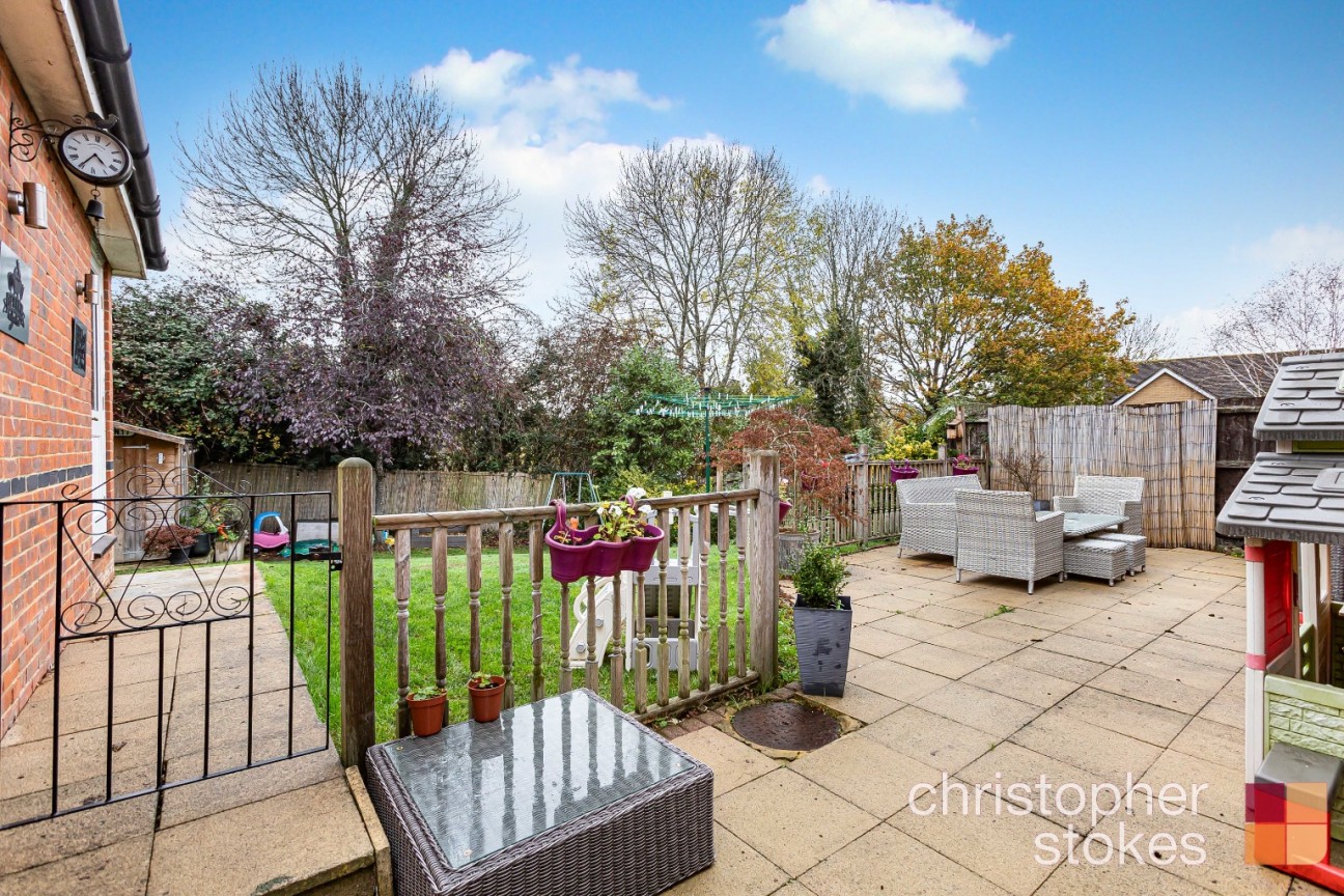 Ellis Close, Hoddesdon, Hertfordshire, EN11 9FE