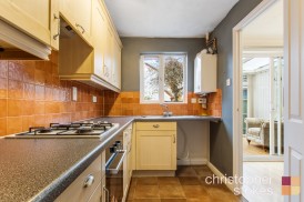 Pettys Close, Cheshunt, Hertfordshire, EN8 0EW