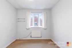 Pettys Close, Cheshunt, Hertfordshire, EN8 0EW