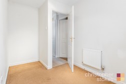 Pettys Close, Cheshunt, Hertfordshire, EN8 0EW