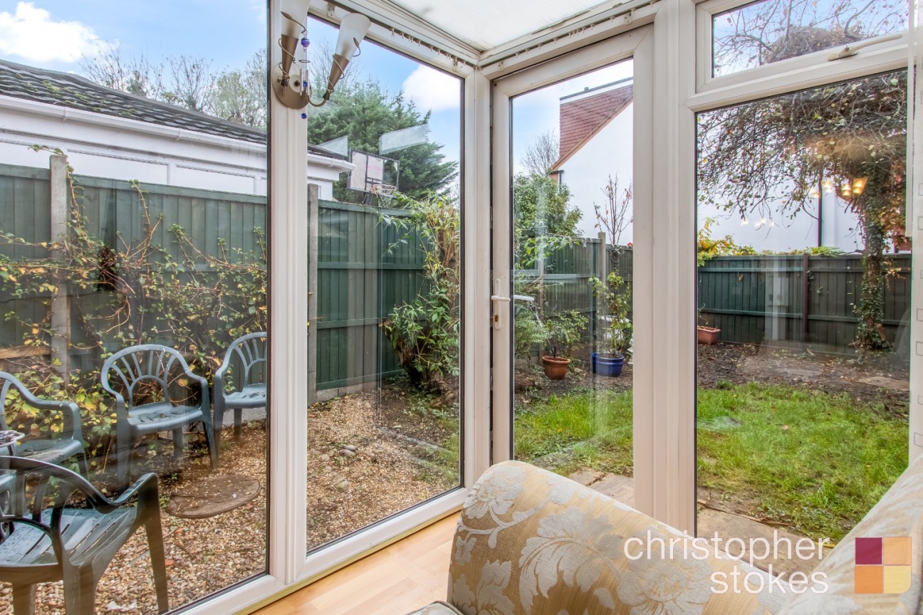 Pettys Close, Cheshunt, Hertfordshire, EN8 0EW