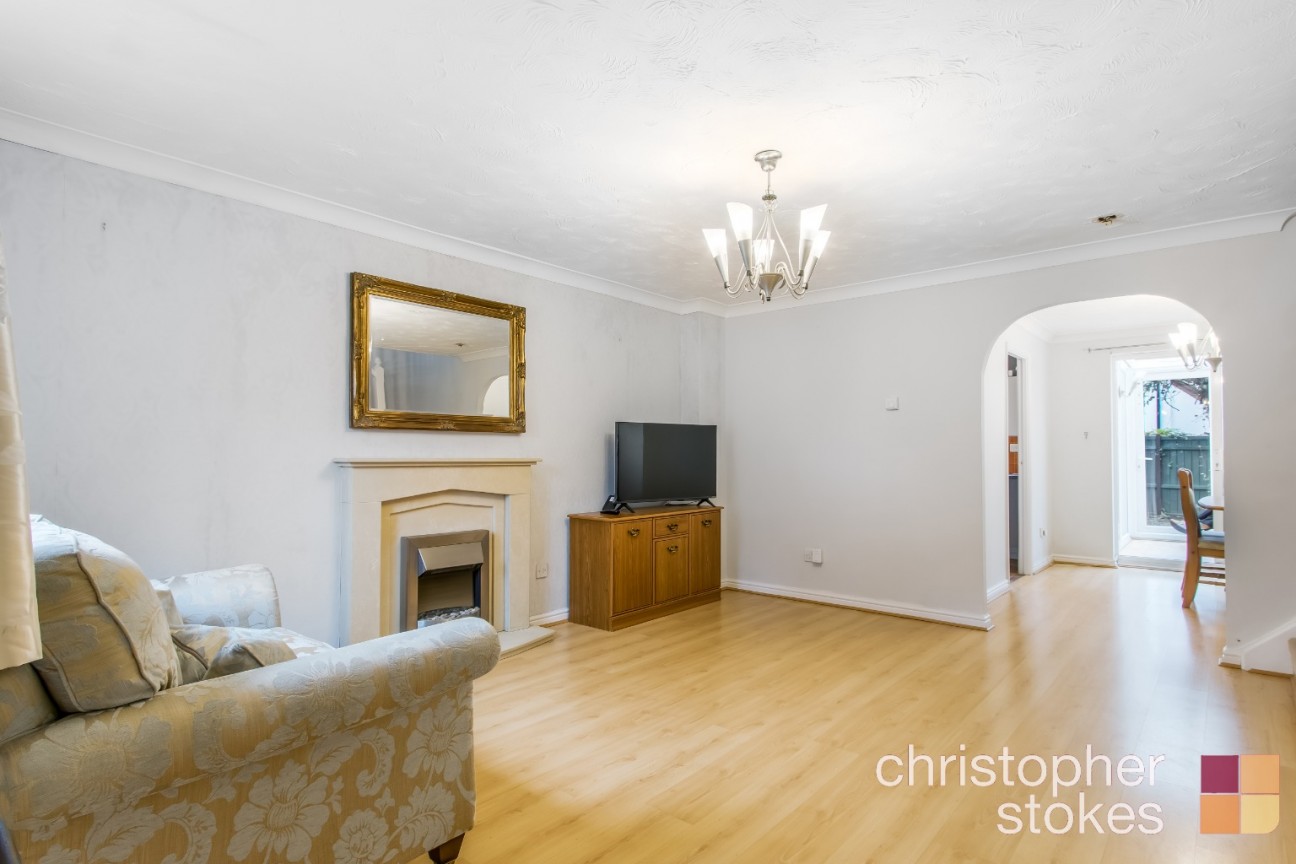 Pettys Close, Cheshunt, Hertfordshire, EN8 0EW