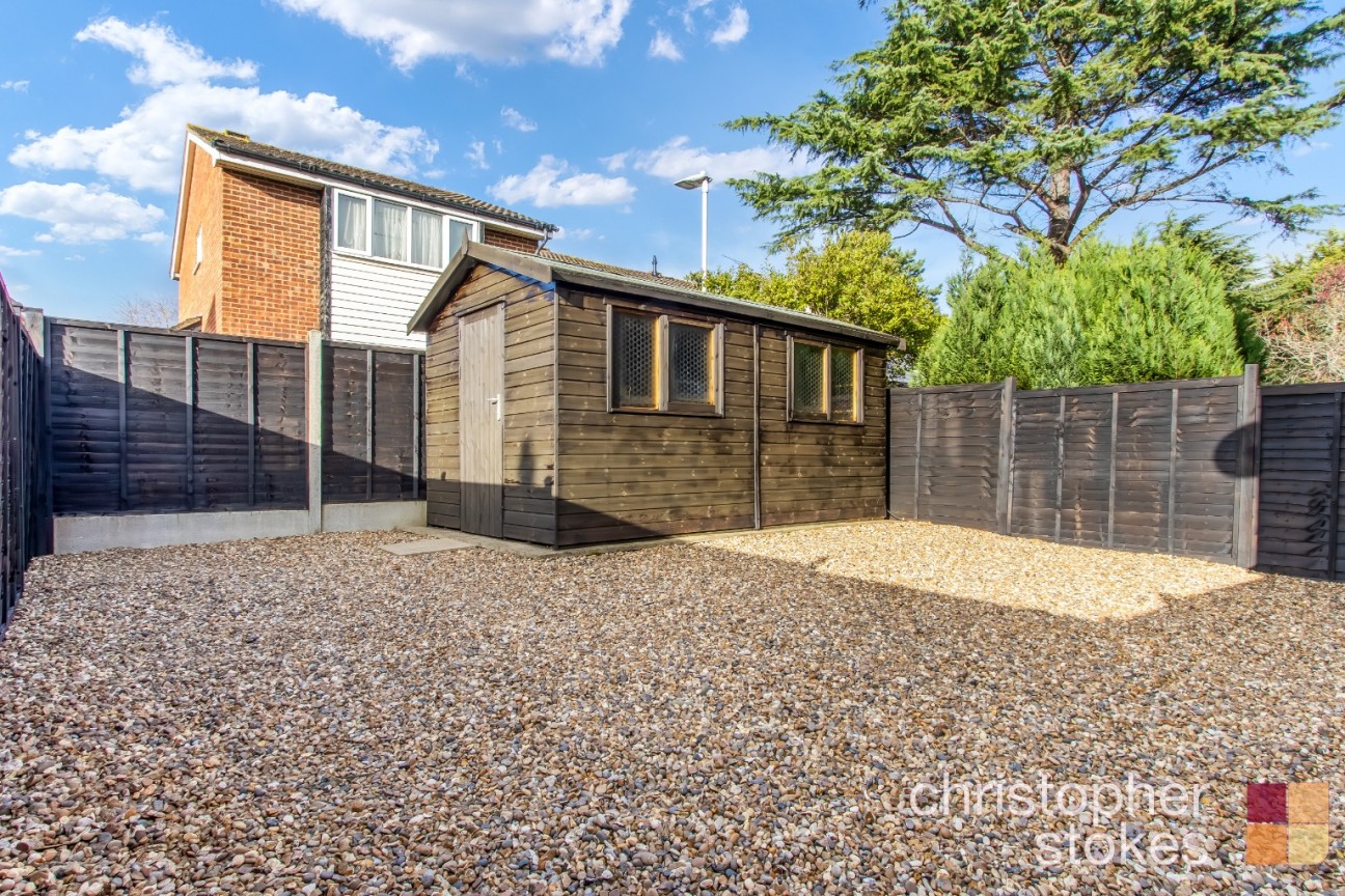 Rochford Close, Broxbourne, Hertfordshire, EN10 6DL
