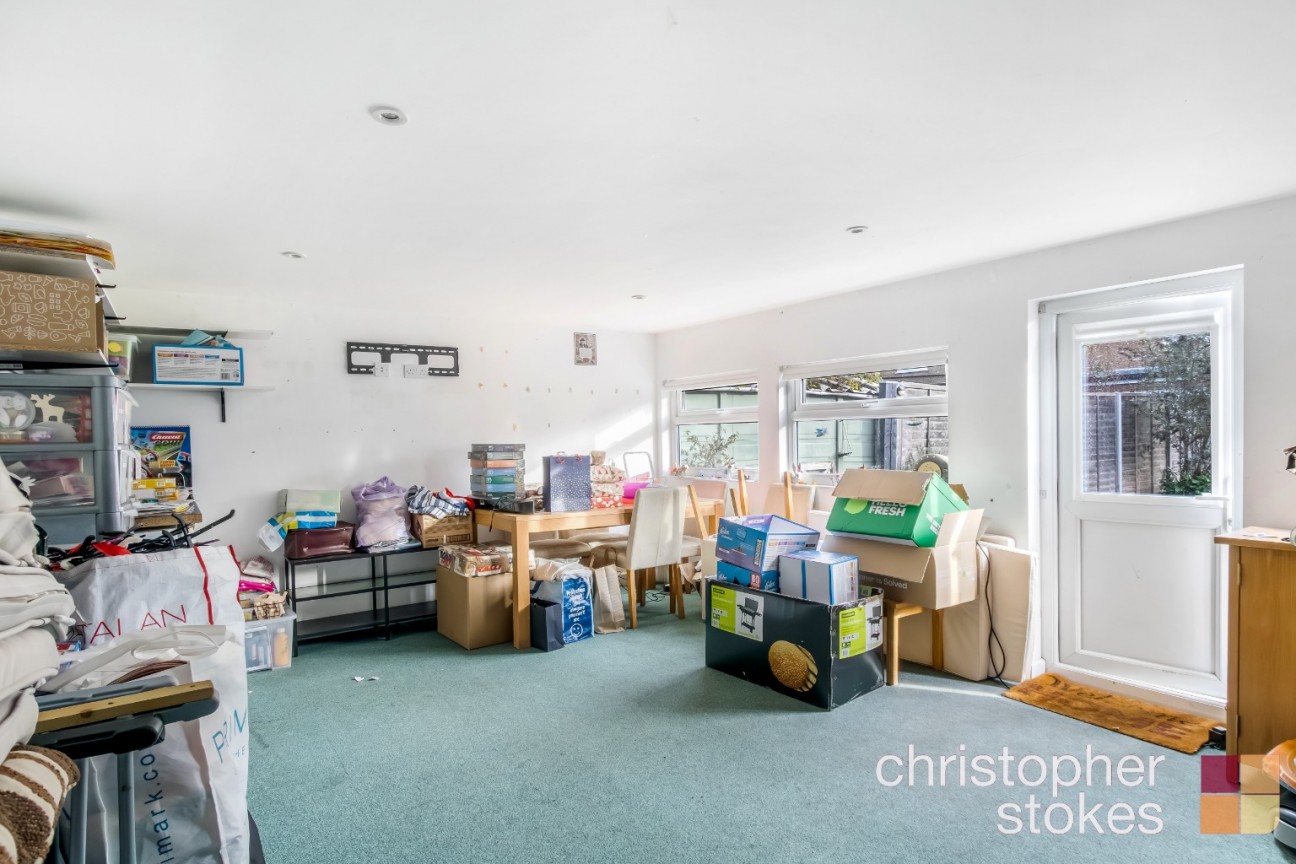 Brookfield Gardens, Cheshunt, Hertfordshire, EN8 0QB