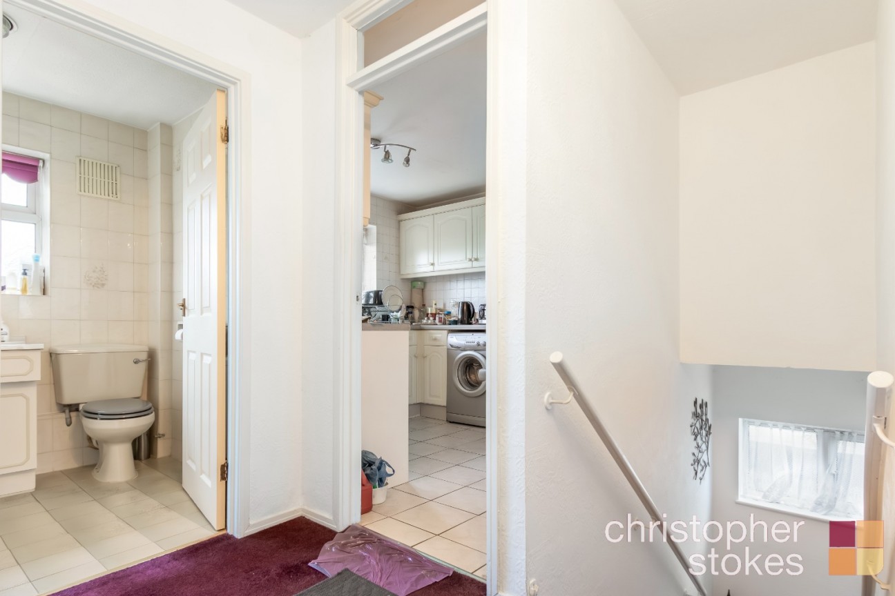 High Street, Cheshunt, Hertfordshrie, EN8 0BA