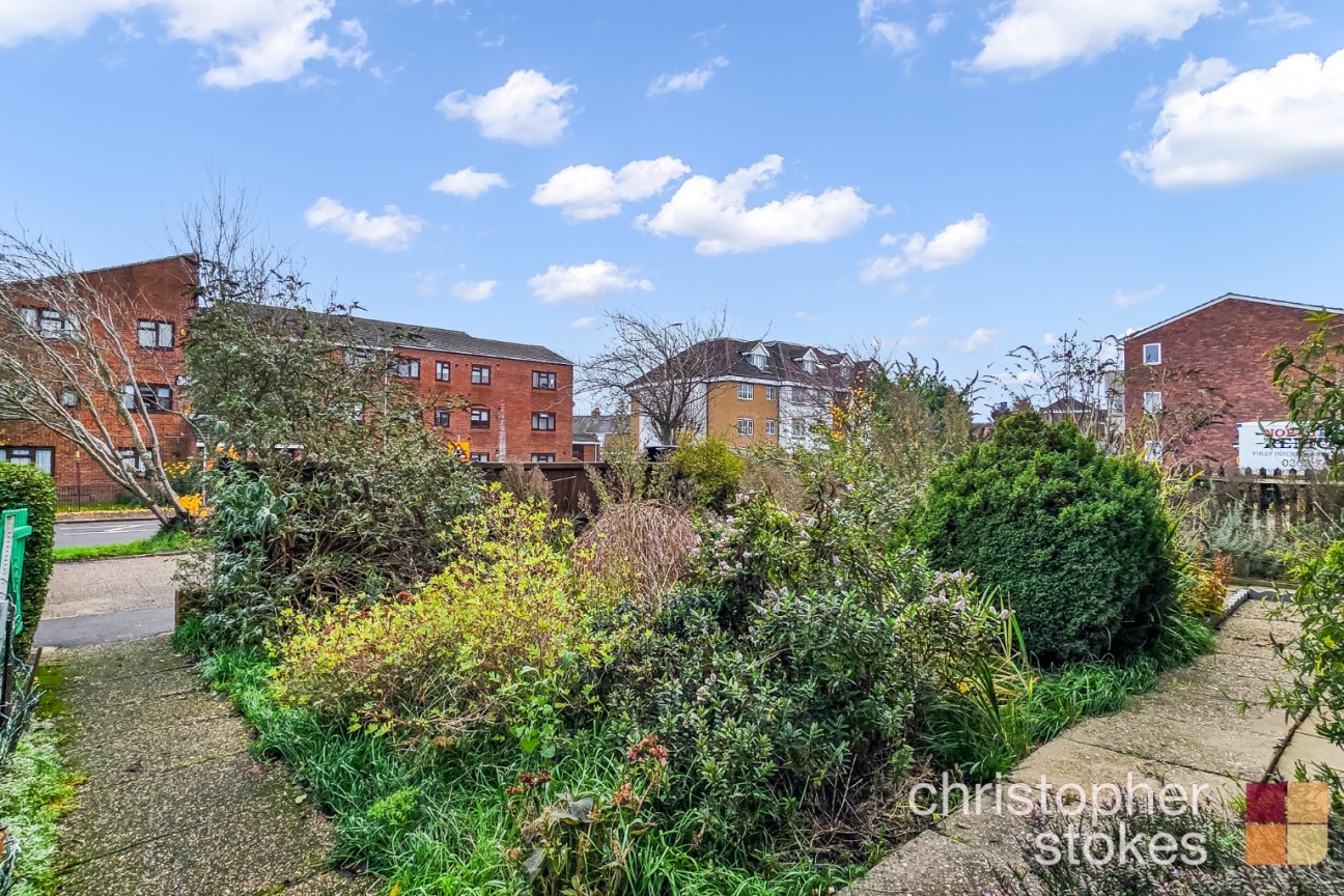 High Street, Cheshunt, Hertfordshrie, EN8 0BA