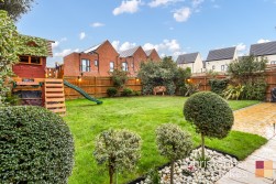 Markwick Avenue, Cheshunt, Hertfordshire, EN8 9FP