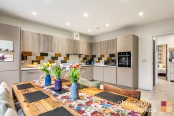 Markwick Avenue, Cheshunt, Hertfordshire, EN8 9FP