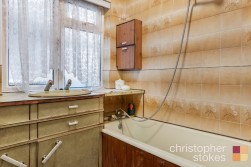 Churchgate, Cheshunt,Hertfordshire, EN8 9NB