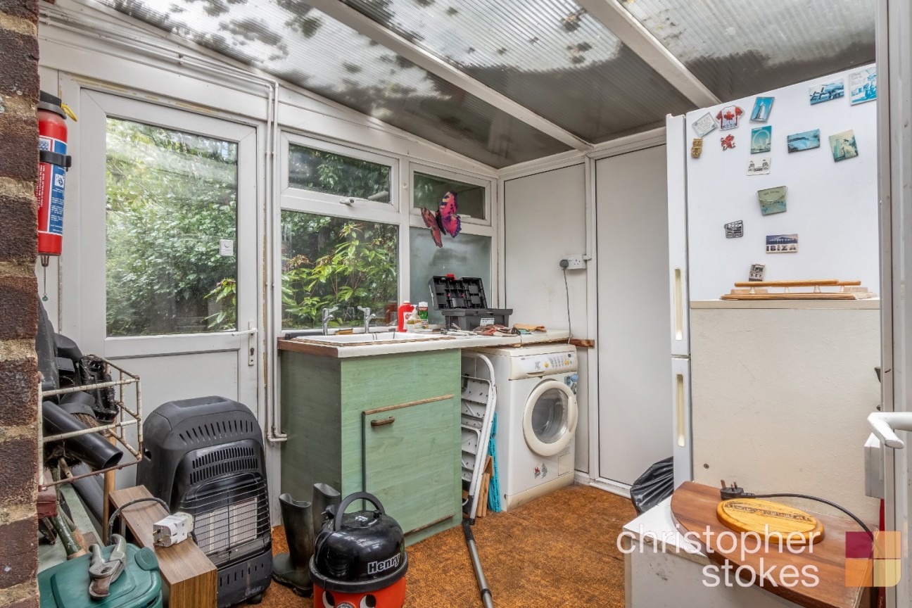 Churchgate, Cheshunt,Hertfordshire, EN8 9NB