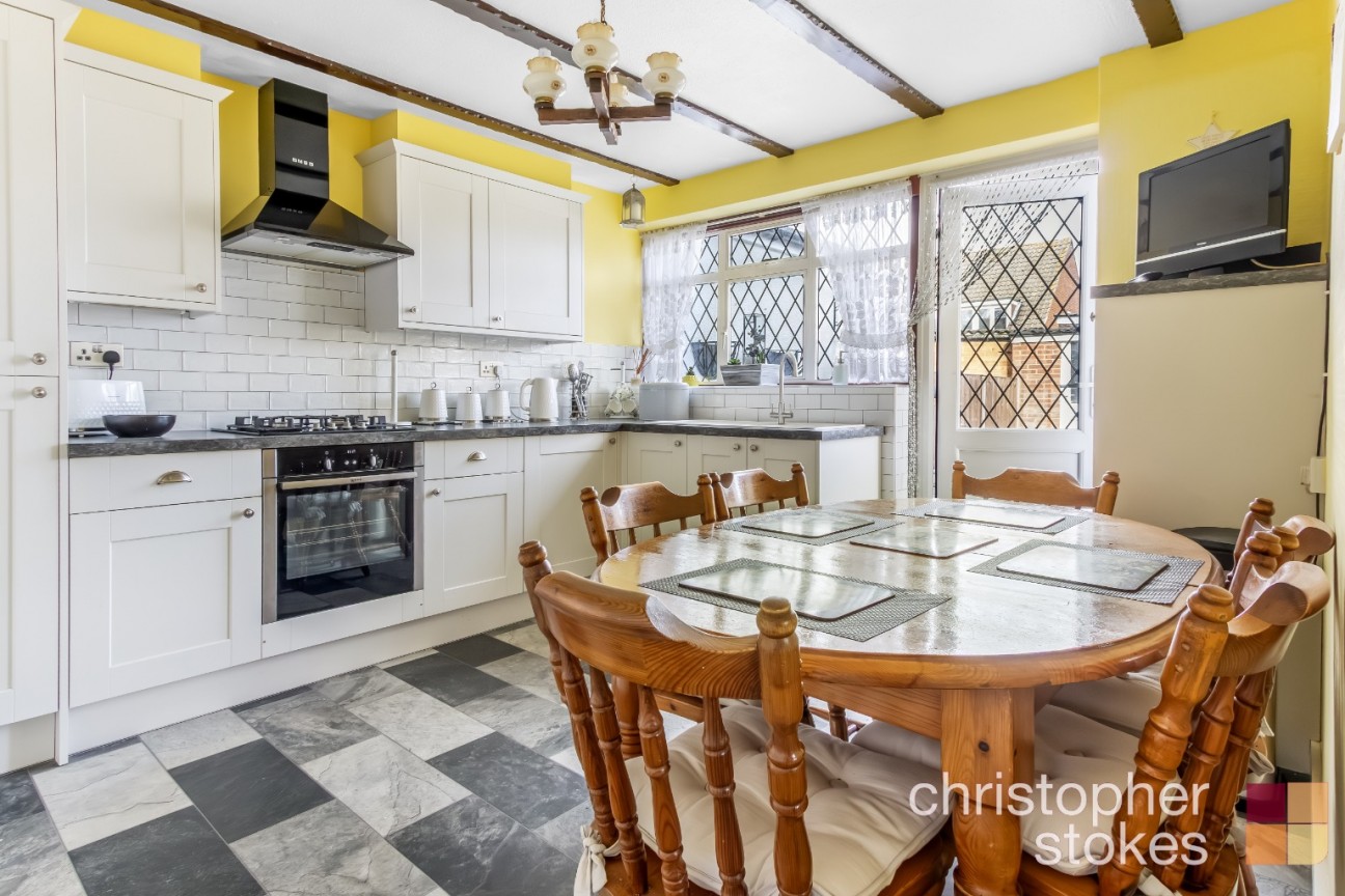 Glendale Walk, Cheshunt, Hertfordshire, EN8 9RJ