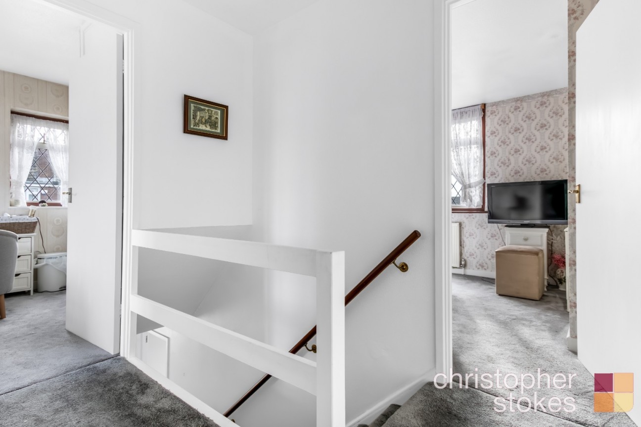 Glendale Walk, Cheshunt, Hertfordshire, EN8 9RJ