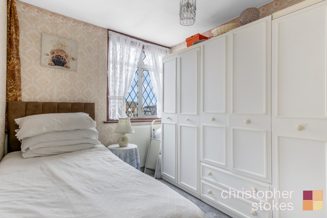 Glendale Walk, Cheshunt, Hertfordshire, EN8 9RJ