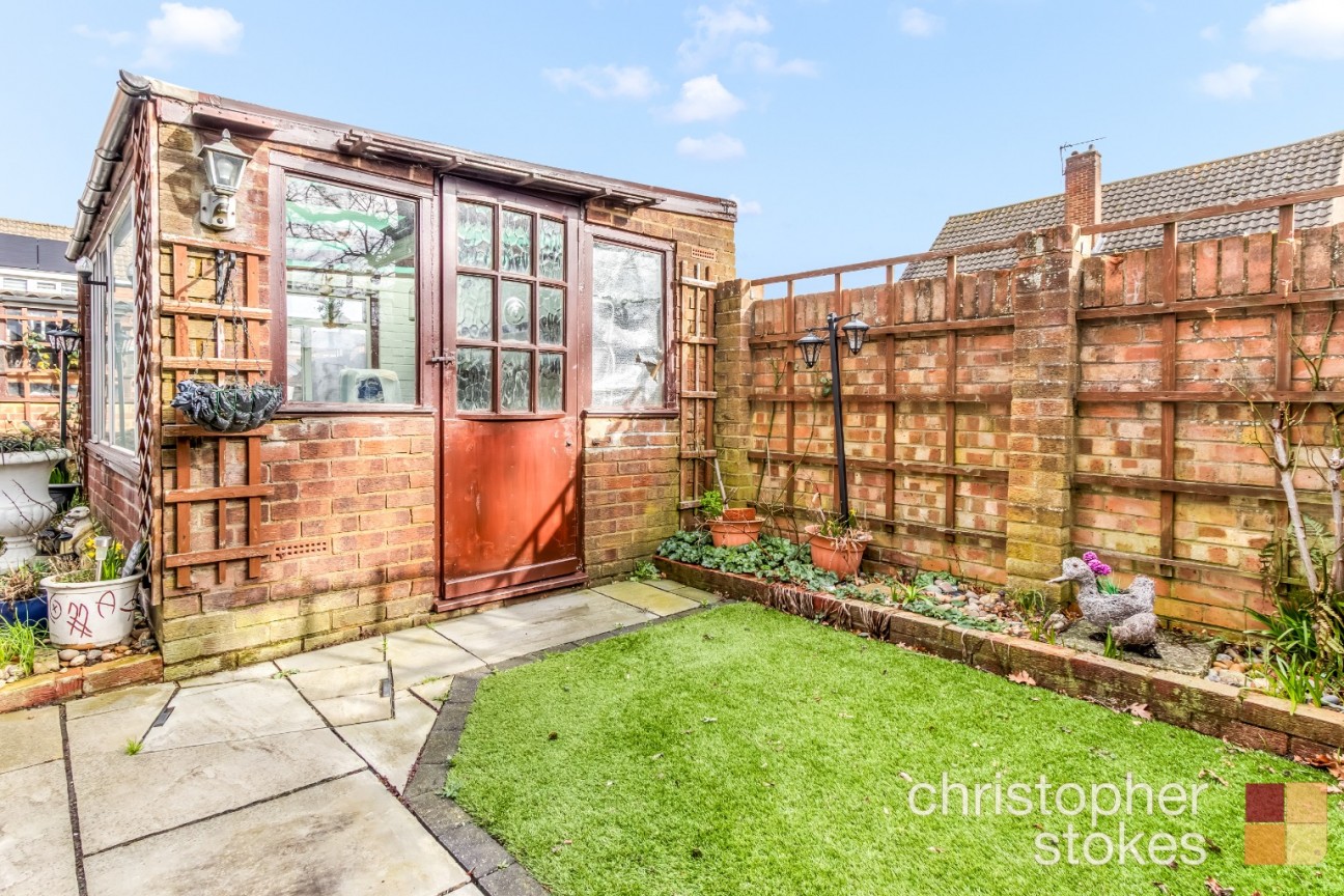 Glendale Walk, Cheshunt, Hertfordshire, EN8 9RJ