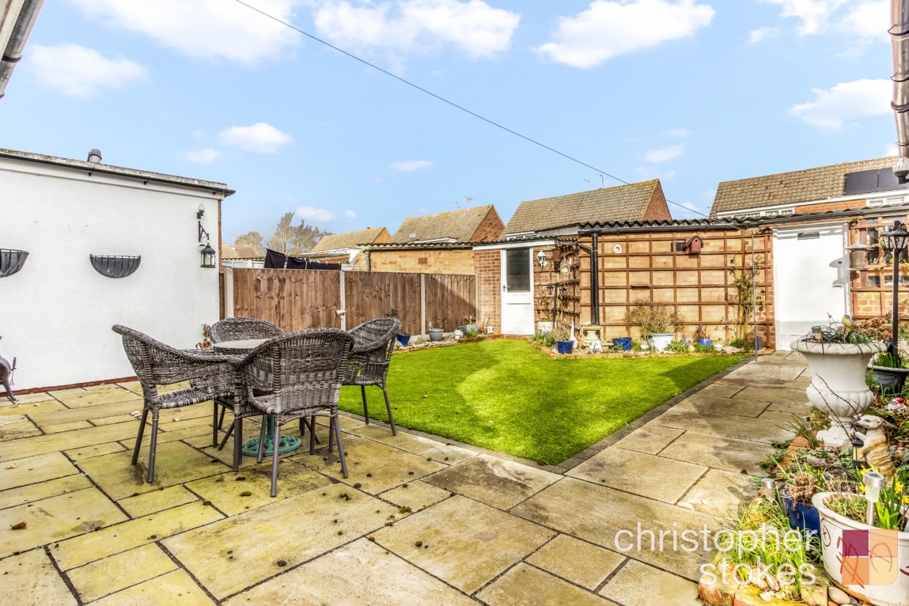 Glendale Walk, Cheshunt, Hertfordshire, EN8 9RJ