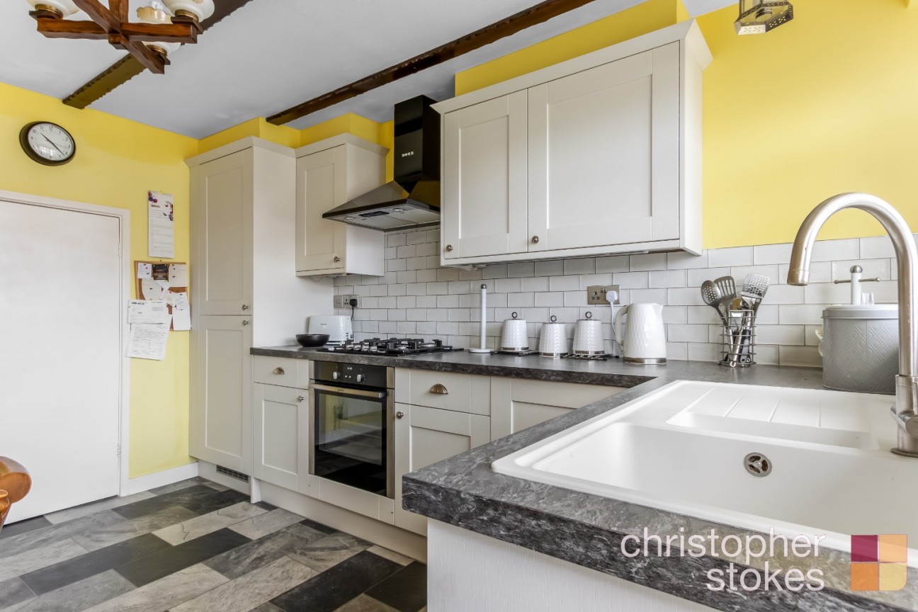 Glendale Walk, Cheshunt, Hertfordshire, EN8 9RJ