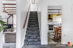 Glendale Walk, Cheshunt, Hertfordshire, EN8 9RJ