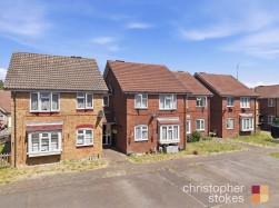 Teresa Gardens, Waltham Cross, Hertfordshire, EN8 8EQ