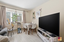 Teresa Gardens, Waltham Cross, Hertfordshire, EN8 8EQ