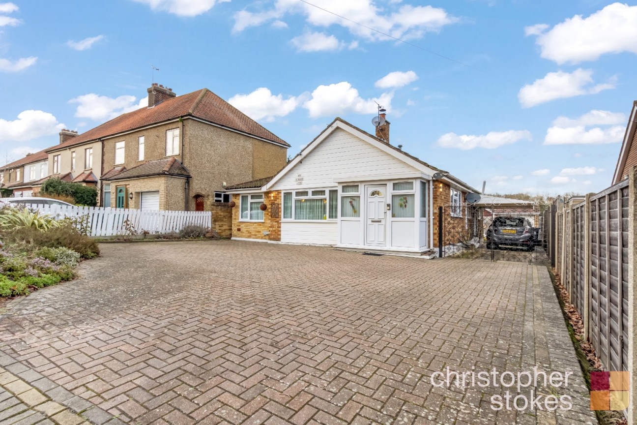 Barrow Lane, Cheshunt, Hertfordshire, EN7 5LR