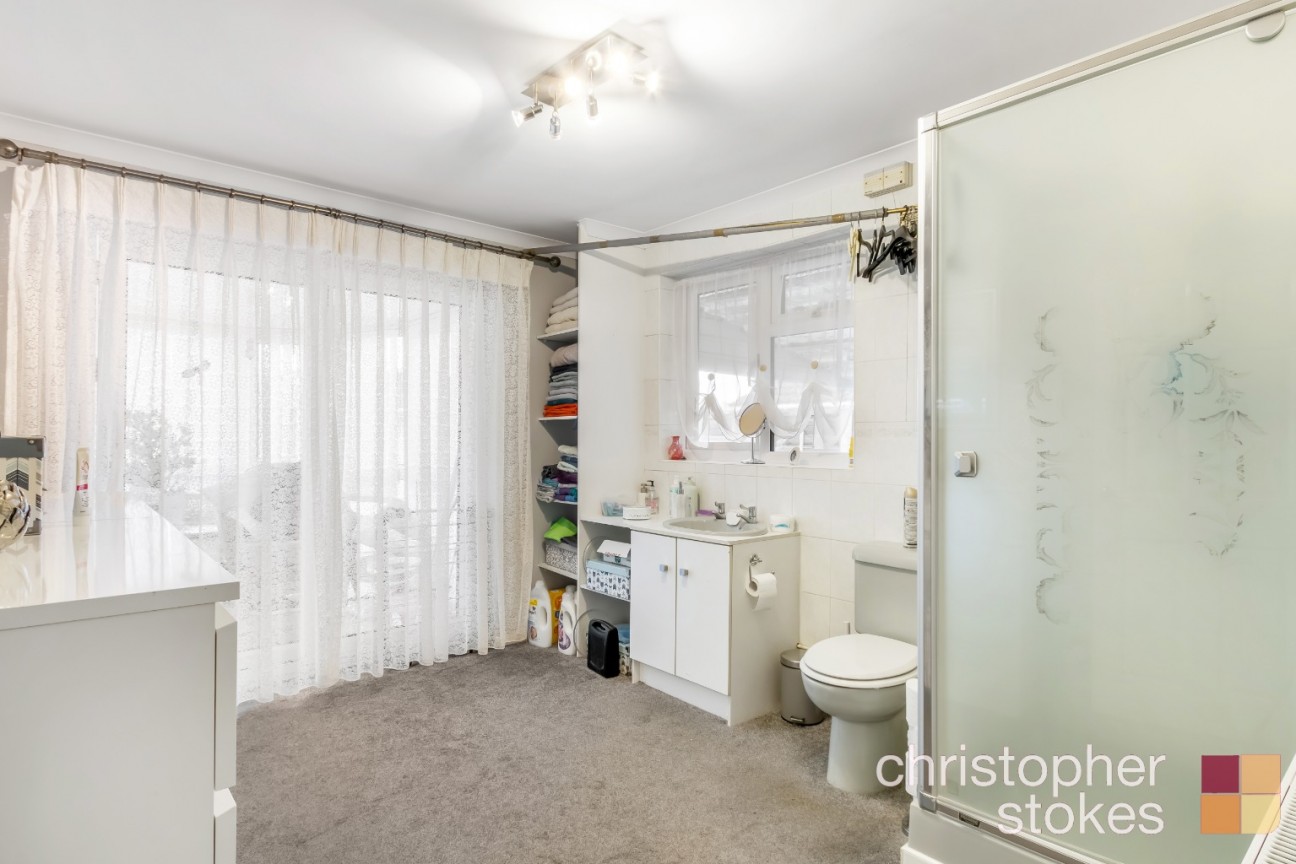 Barrow Lane, Cheshunt, Hertfordshire, EN7 5LR