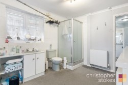 Barrow Lane, Cheshunt, Hertfordshire, EN7 5LR