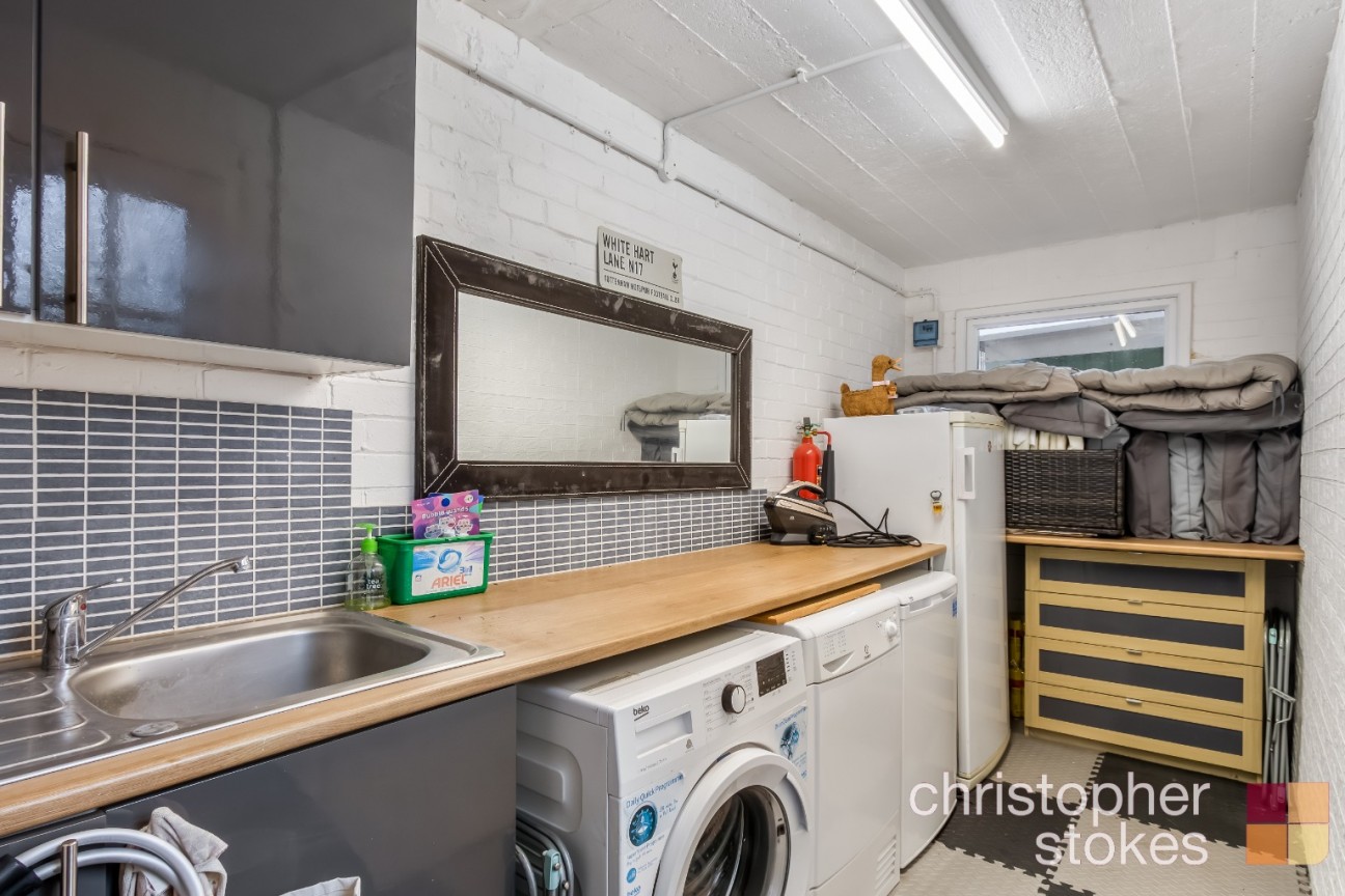 Hampden Crescent, Cheshunt, Hertfordshire, EN7 5AX