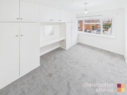 Greenall Close, Cheshunt, Hertfordshire, EN8 9HY