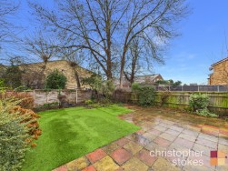 Greenall Close, Cheshunt, Hertfordshire, EN8 9HY