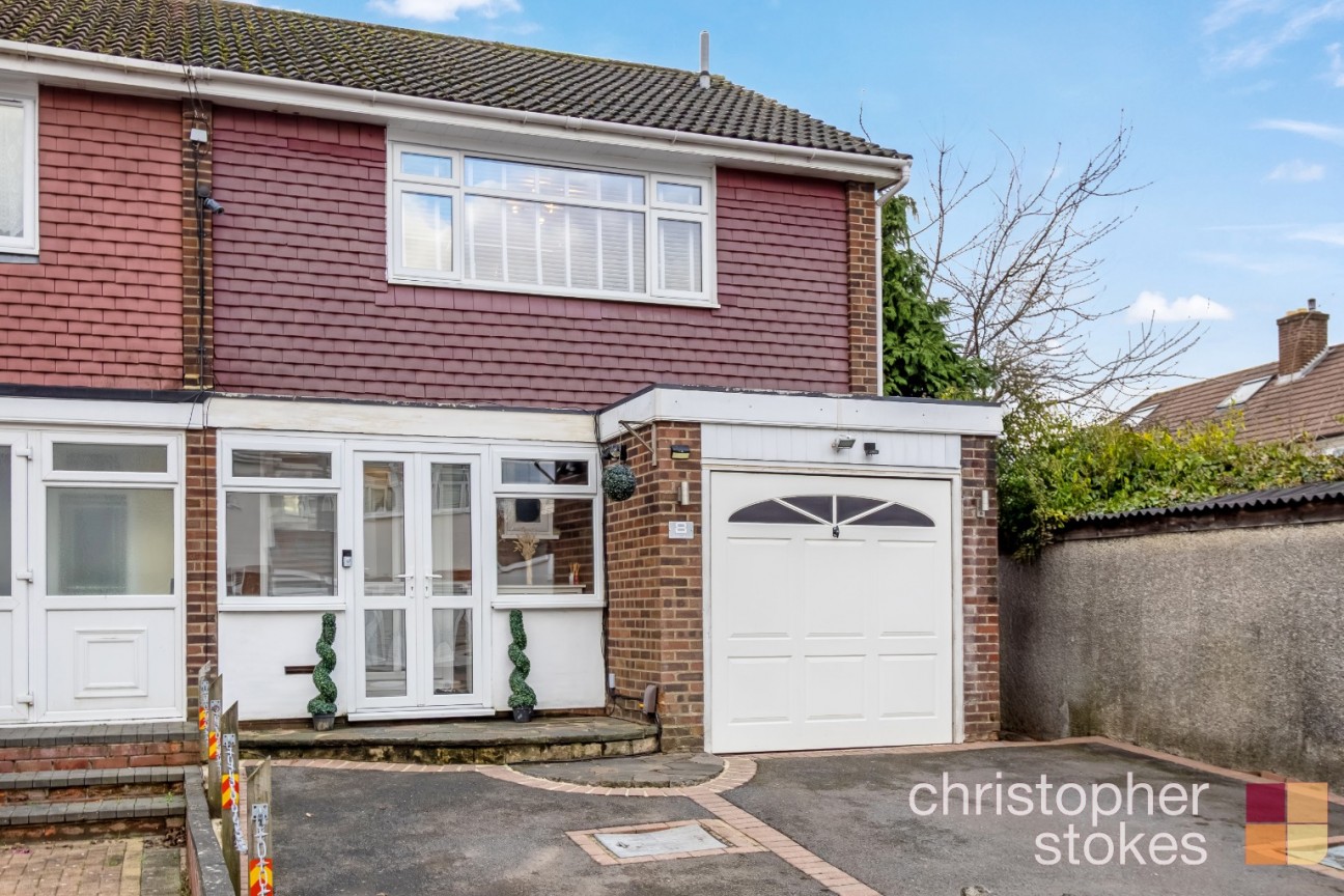 Drakes Close, Cheshunt, Hertfordshire, EN8 0PL