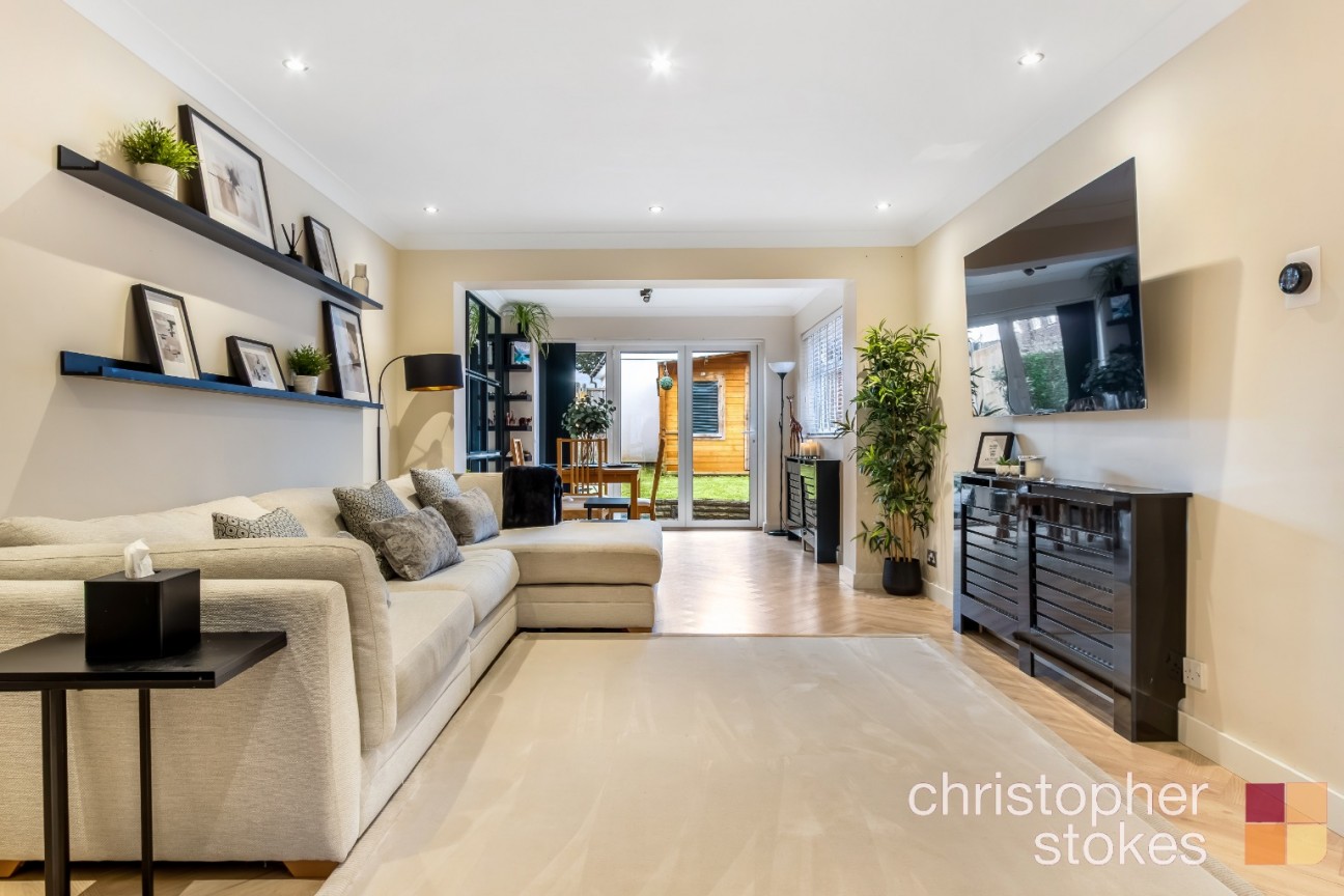 Drakes Close, Cheshunt, Hertfordshire, EN8 0PL