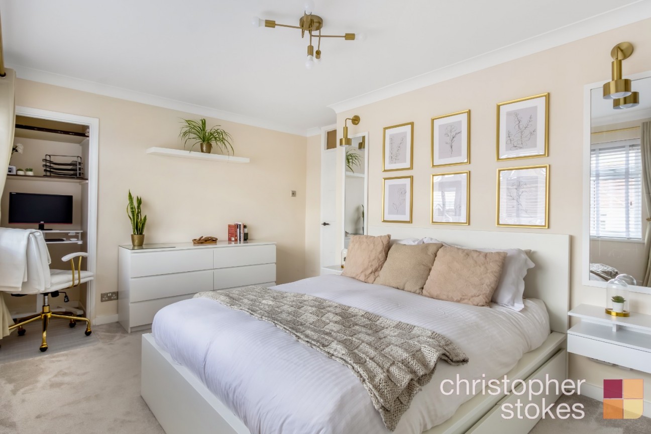 Drakes Close, Cheshunt, Hertfordshire, EN8 0PL