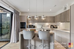 Markwick Avenue, Cheshunt, Hertfordshire, EN8 9FP