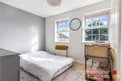 Glen Luce, Turners Hill, Cheshunt, Hertfordshire, EN8 8NW