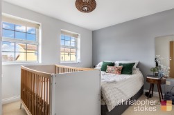 Glen Luce, Turners Hill, Cheshunt, Hertfordshire, EN8 8NW