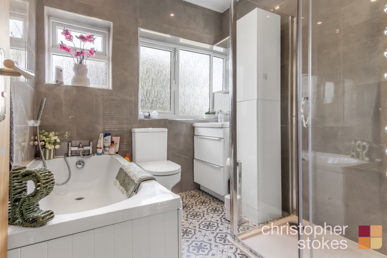 Northfield Road, Waltham Cross, Hertfordshire, EN8 7RF