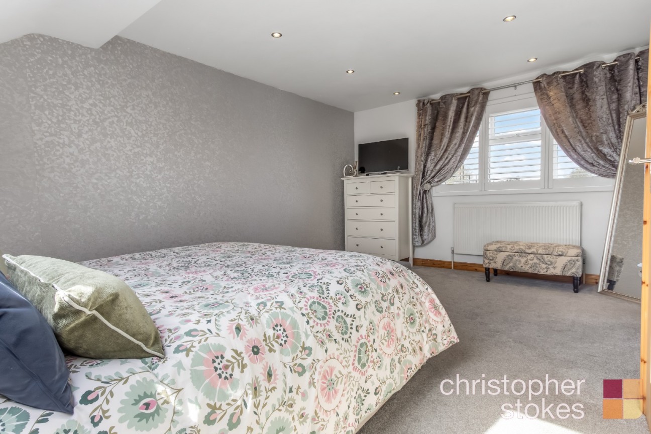 Northfield Road, Waltham Cross, Hertfordshire, EN8 7RF