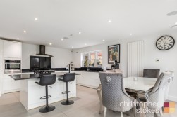 Poets Gate, Cheshunt, Hertfordshire, EN7 6SB