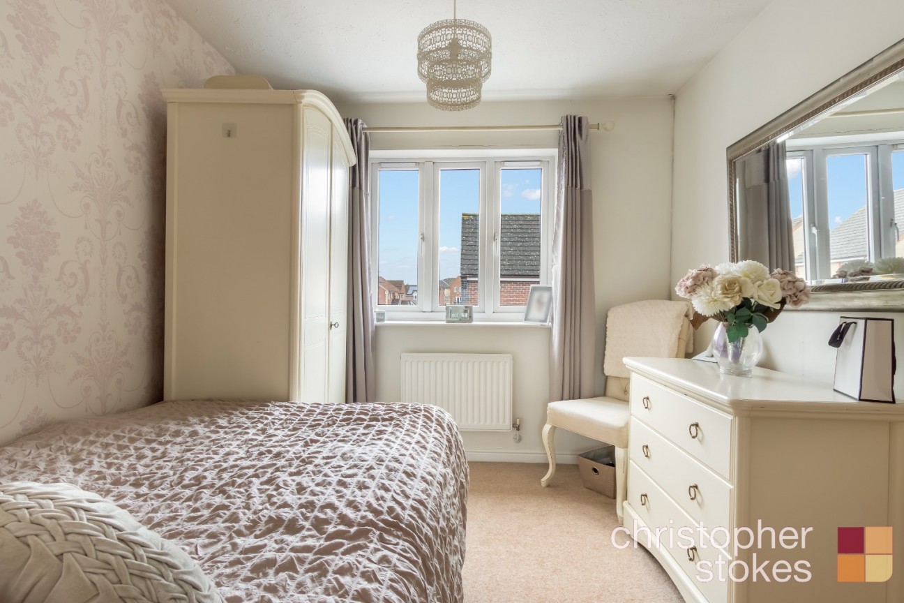 Pettys Close, Cheshunt, Hertfordshire, EN8 0EW