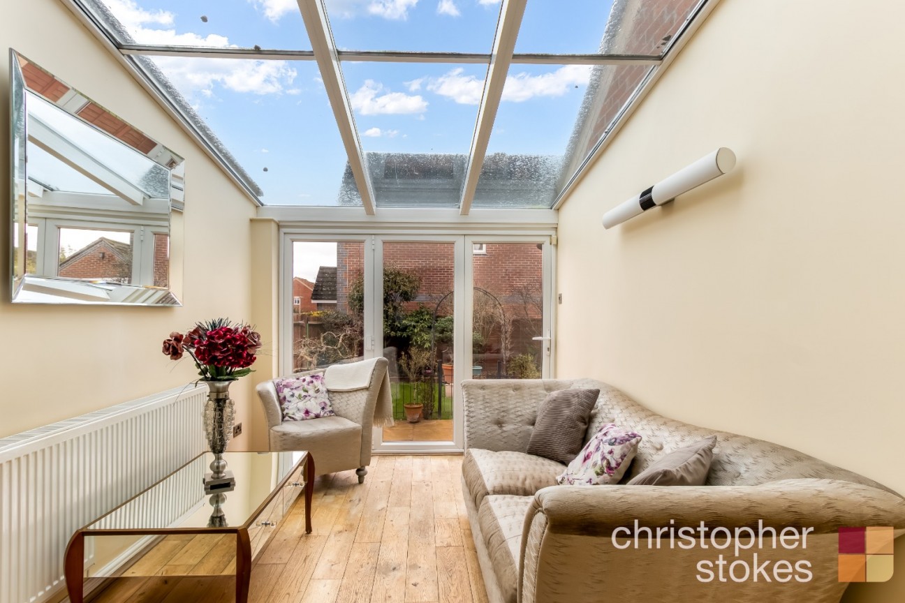 Pettys Close, Cheshunt, Hertfordshire, EN8 0EW