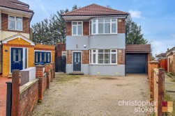 Colvin Gardens, Waltham Cross, EN8 8QZ