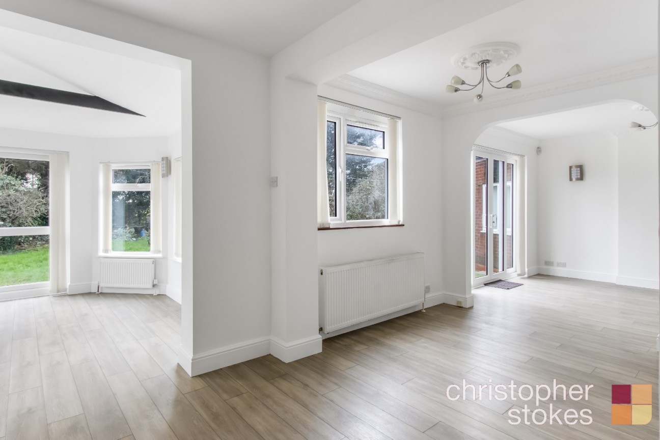 Colvin Gardens, Waltham Cross, EN8 8QZ