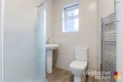 Colvin Gardens, Waltham Cross, EN8 8QZ