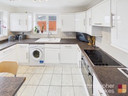 Cadmore Lane, Cheshunt,Hertfordshire, EN8 9JX